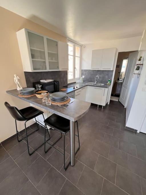 סן-מקסים Studio Centre Historique Vue Mer מראה חיצוני תמונה